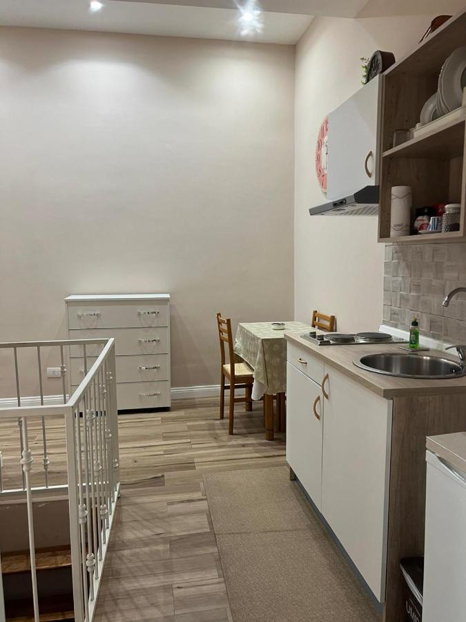 La Petite Maison Napels Buitenkant foto