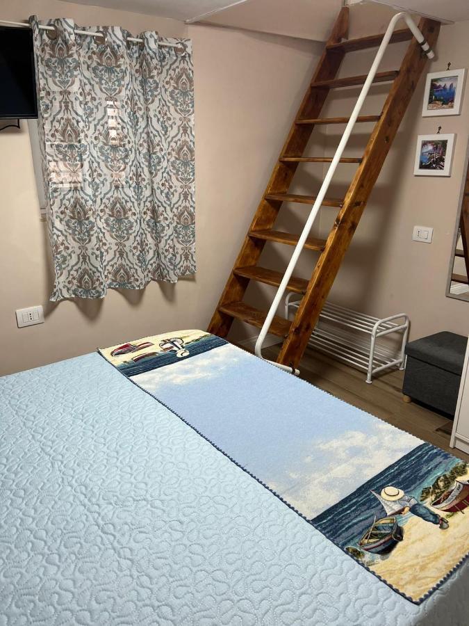 La Petite Maison Napels Buitenkant foto